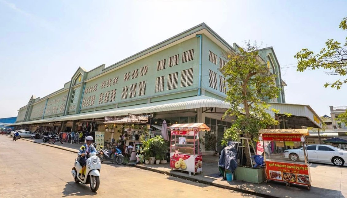 Lorn City Market